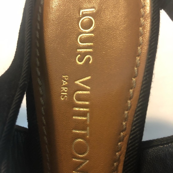Louis Vuitton Suede Heels - Picture 4 of 6